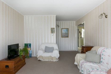Photo of property in 2a Waterhouse Street, Taradale, Napier, 4112