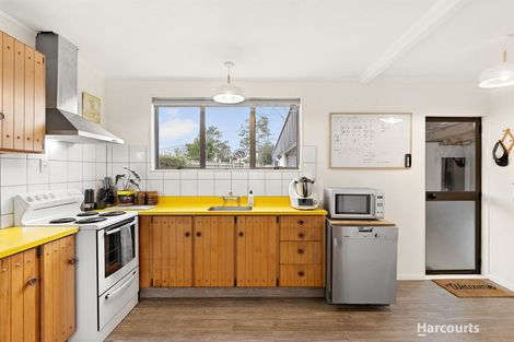 Photo of property in 1 Fernleigh Avenue, Waiuku, 2123