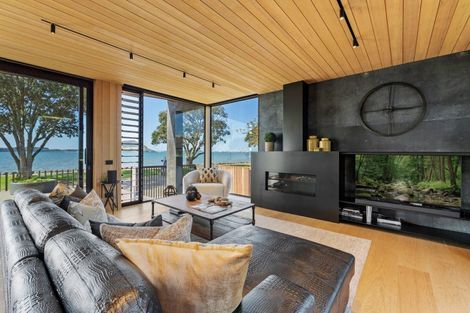 Photo of property in 73a Beach Road, Otumoetai, Tauranga, 3110