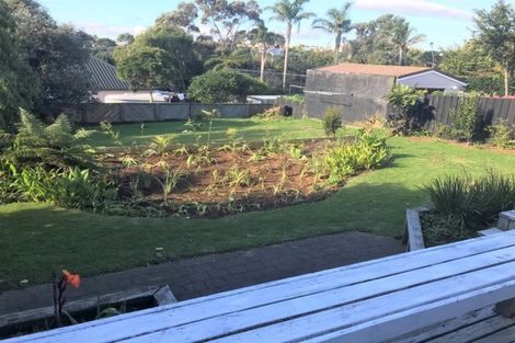 Photo of property in 47 Wairau Road, Oakura, 4314