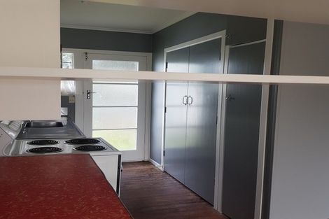 Photo of property in 6 View Road, Papakura, 2110