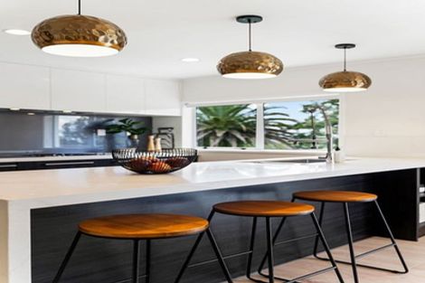 Photo of property in 42 Grenada Avenue, Forrest Hill, Auckland, 0620