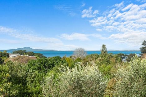 Photo of property in 127 Deep Creek Road, Torbay, Auckland, 0630