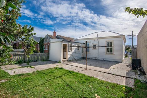 Photo of property in 52 Fawcett Street, South Dunedin, Dunedin, 9012