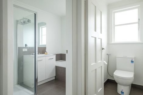 Photo of property in 24 Townley Street, Te Hapara, Gisborne, 4010