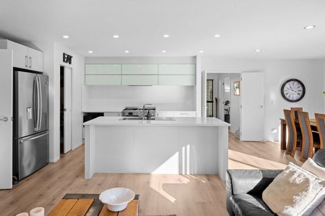 Photo of property in 10 Kentwood Place, Flagstaff, Hamilton, 3210