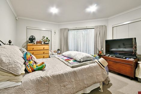Photo of property in 2 Baverton Drive, Flat Bush, Auckland, 2016