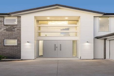 Photo of property in 18 Milano Boulevard, Karaka, Papakura, 2113