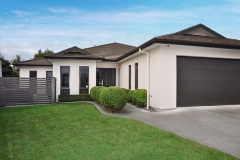 Photo of property in 11 Kirkpatrick Place, Havelock North, 4130