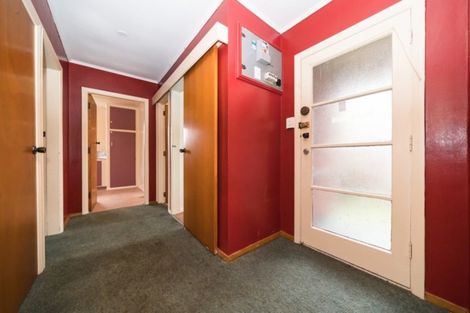 Photo of property in 86 Rangiora Avenue, Roslyn, Palmerston North, 4414