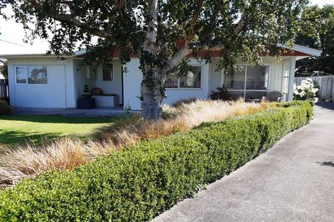 Photo of property in 48 Harrison Street West, Featherston, 5710