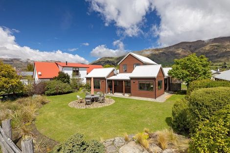 Photo of property in 16 Willowridge, Wanaka, 9305