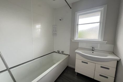 Photo of property in 32 Ariki Place, Hei Hei, Christchurch, 8042