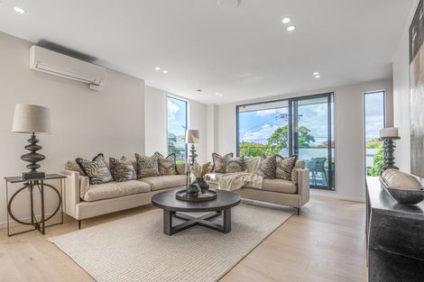 Photo of property in 1/5 Macmurray Road, Remuera, Auckland, 1050