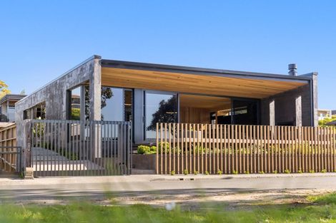 Photo of property in 73a Beach Road, Otumoetai, Tauranga, 3110