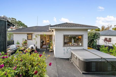 Photo of property in 11 Himikera Avenue, Avondale, Auckland, 1026