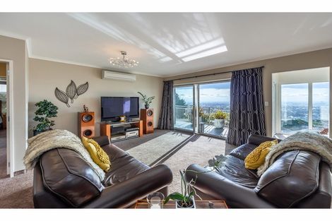 Photo of property in 2/4 Millhill Lane, Huntsbury, Christchurch, 8022