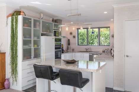 Photo of property in 133a Kent Street, Carterton, 5713