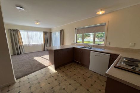 Photo of property in 14 Emmerdale Mews, Highbury, Palmerston North, 4412