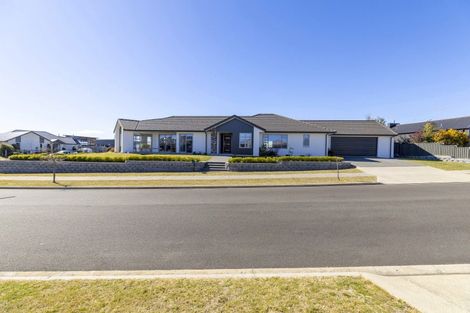Photo of property in 6 Raupo Crescent, Wharewaka, Taupo, 3330