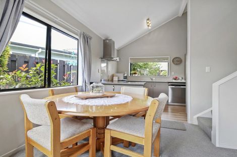 Photo of property in 12a Ashley Street, St Andrews, Hamilton, 3200