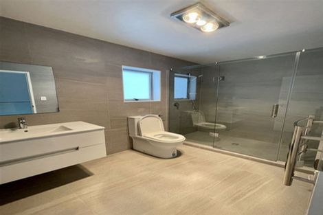 Photo of property in 271c Te Atatu Road, Te Atatu South, Auckland, 0610