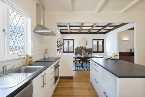 Photo of property in 26 Mays Street, Devonport, Auckland, 0624