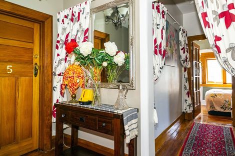 Photo of property in 5 Campbell Street, Geraldine, 7930