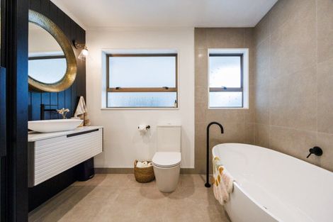 Photo of property in 24a Brightwater Terrace, Terrace End, Palmerston North, 4410