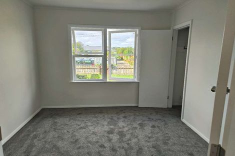 Photo of property in 3 Valentine Street, Papakura, 2110