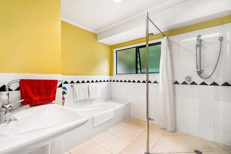 Photo of property in 271 Apotu Road, Kauri, Kamo, 0185