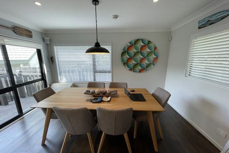 Photo of property in 74 Abilene Crescent, Churton Park, Wellington, 6037