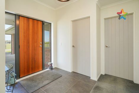 Photo of property in 43 Steel Road, West Plains, Invercargill, 9874