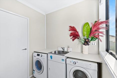 Photo of property in 9 Barque Rise, Long Bay, Auckland, 0630
