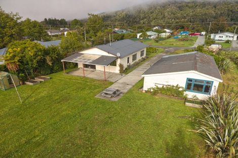 Photo of property in 33 Stafford Street, Blackball, 7804