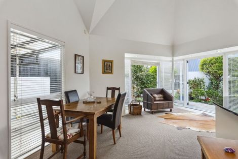 Photo of property in 18a Garden Road, Raumati Beach, Paraparaumu, 5032