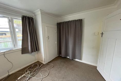 Photo of property in 88 Queenwood Road, Levin, 5510