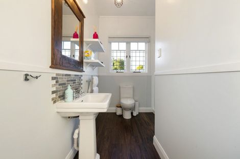 Photo of property in 23 Williams Street, Cambridge, 3434