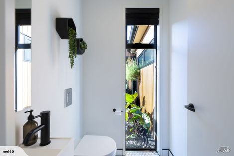 Photo of property in 15 Kotuku Road, Waiuku, 2682