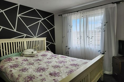 Photo of property in 1 Bryden Place, Halswell, Christchurch, 8025