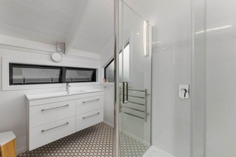 Photo of property in 19 Te Kahikatoa Peninsula Road, Kaeo, 0478