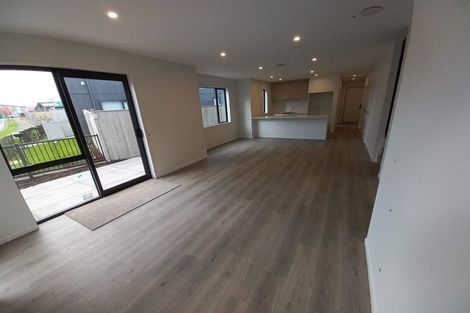 Photo of property in 3 Periko Way, Takanini, 2112