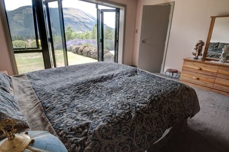 Photo of property in 41 Precipice Lane, Glenorchy, 9372