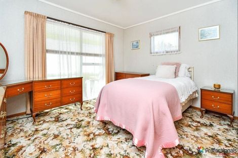 Photo of property in 7 Bluewater Place, Wattle Downs, Auckland, 2103