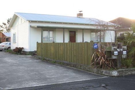 Photo of property in 17 Saint Olpherts Avenue, Hamilton East, Hamilton, 3216