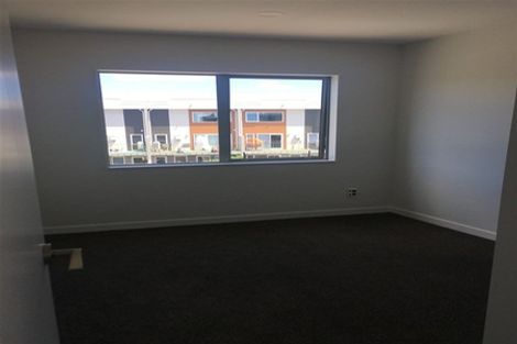 Photo of property in 4 Meritage Lane, Te Atatu South, Auckland, 0610