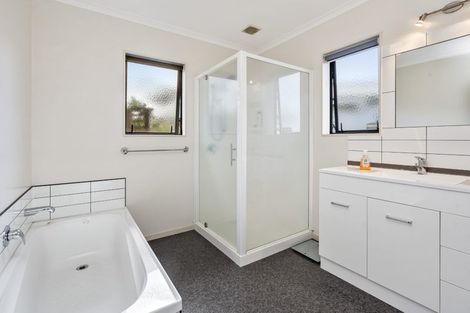 Photo of property in 24a Anzac Road, Morningside, Whangarei, 0110