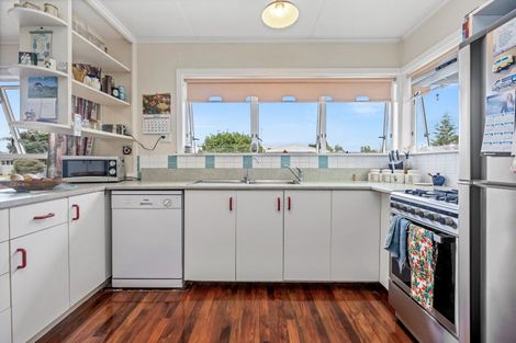 Photo of property in 11 Thompson Place, Tikipunga, Whangarei, 0112