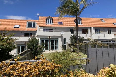 Photo of property in 10/201 Great South Road, Greenlane, Auckland, 1051