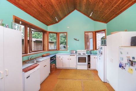 Photo of property in 10 Totara Grove, Hillcrest, Auckland, 0627